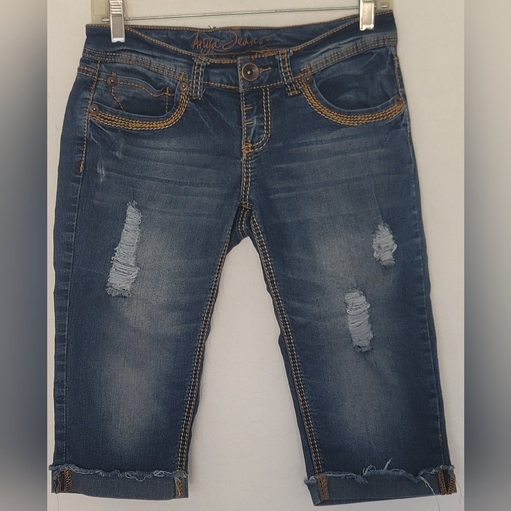 Y2K Ariya Jeans Capri/Bermuda Jeans